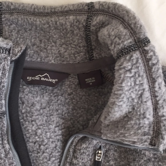 Men’s Eddie Bauer Fleece 1/4 zip - Picture 2 of 4